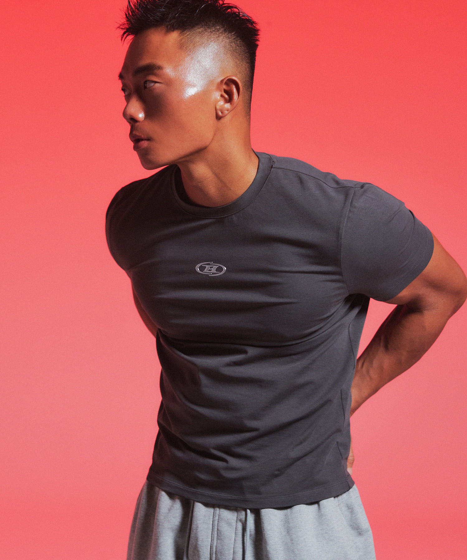 SILVER B LOGO MUSCLE FIT T-SHIRTS [CHARCOAL]